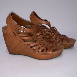Dr. Scholl's Maeve Platform Wedge Sandal Tan
